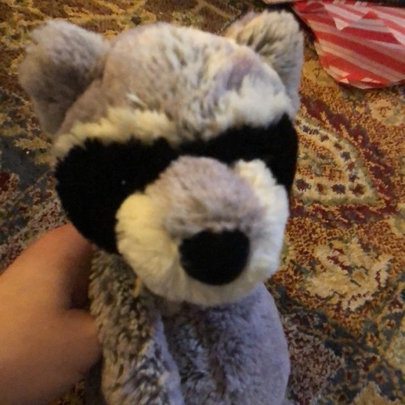 Jellycat raccoon plushie - Picture 3 of 3